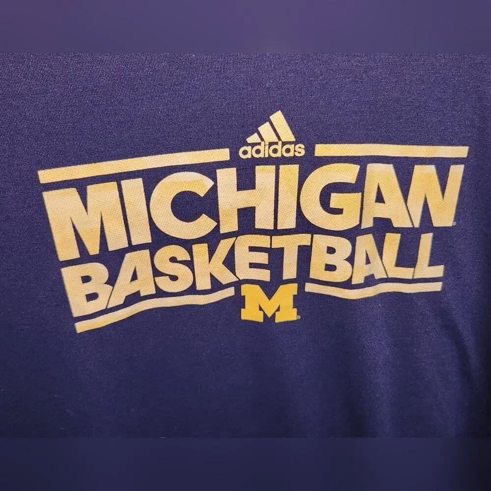 Adidas Michigan Wolverines Basketball T Shirt Medium Navy Blue Ultimate‎ Tee